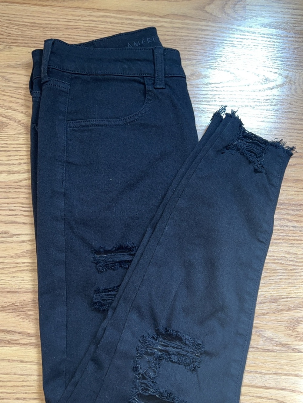 American Eagle mid-rise ripped black skinny jeans